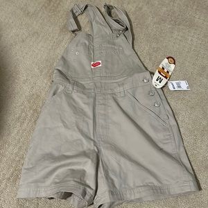 super cute trendy revolt khaki overall shorts!